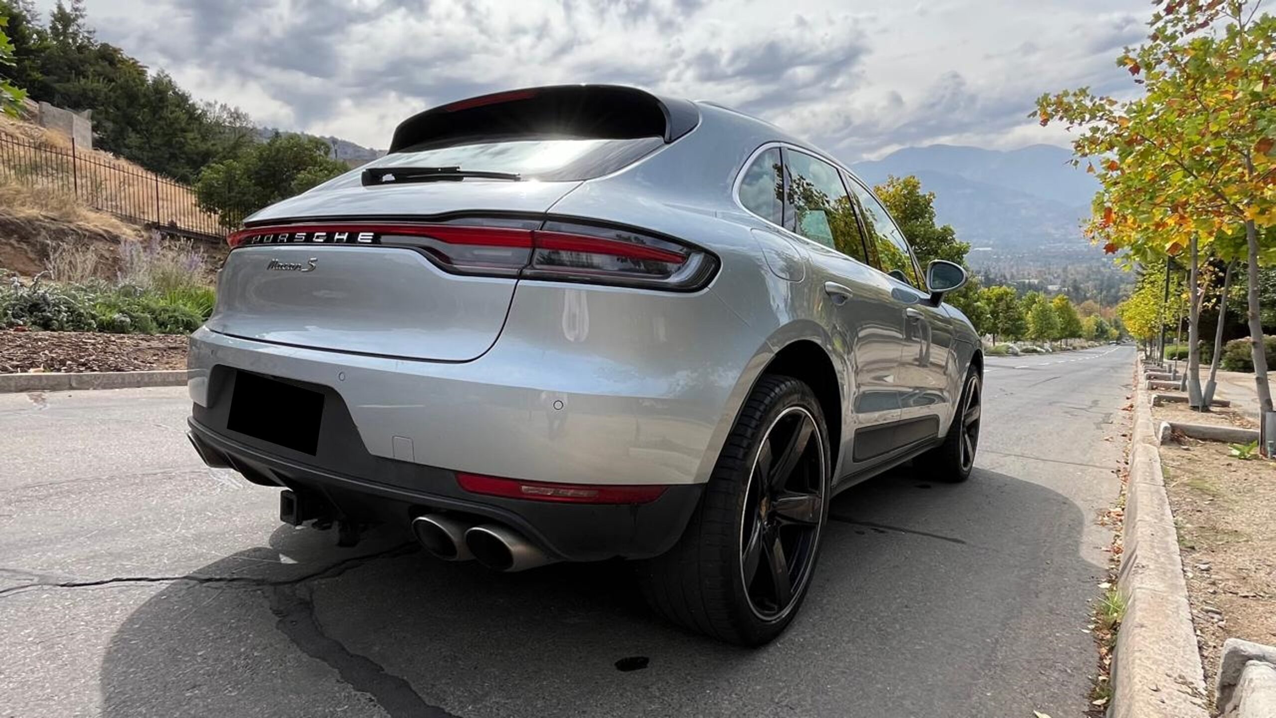 
										2021 Porsche Macan 3.0 V6 S full									