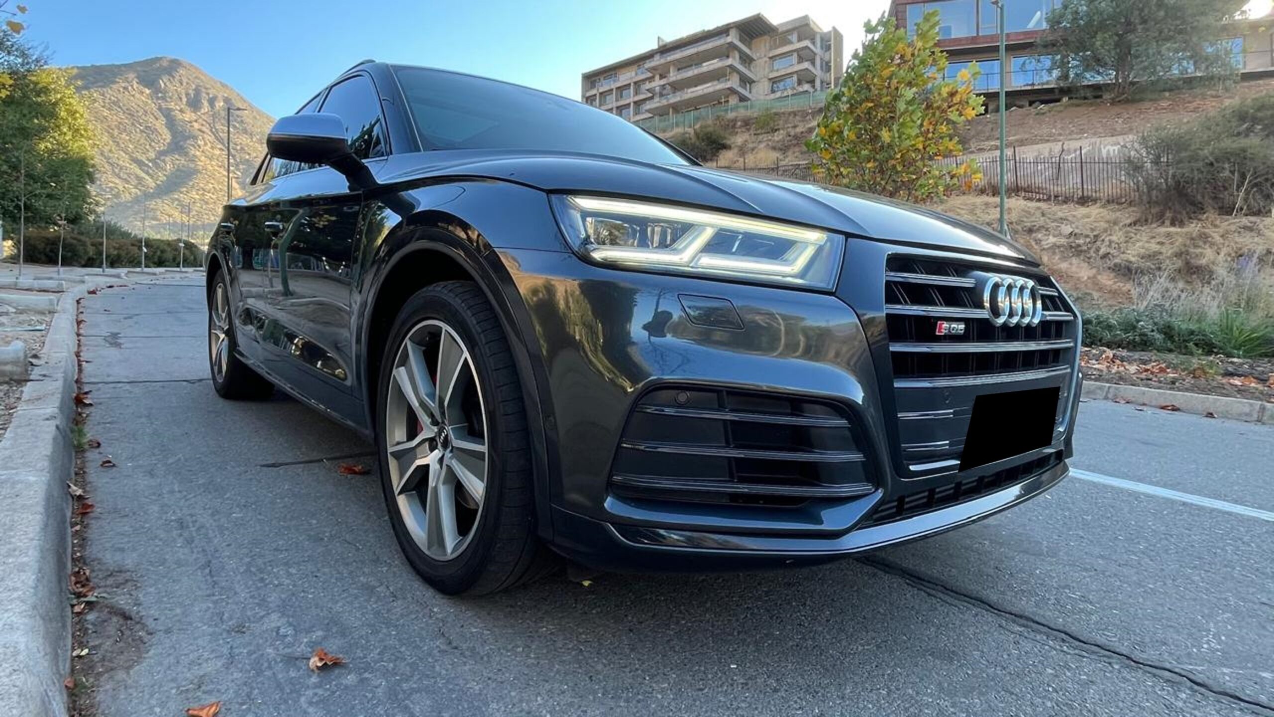 
								2019 Audi Sq5 QUATRO 3.0 TURBO full									