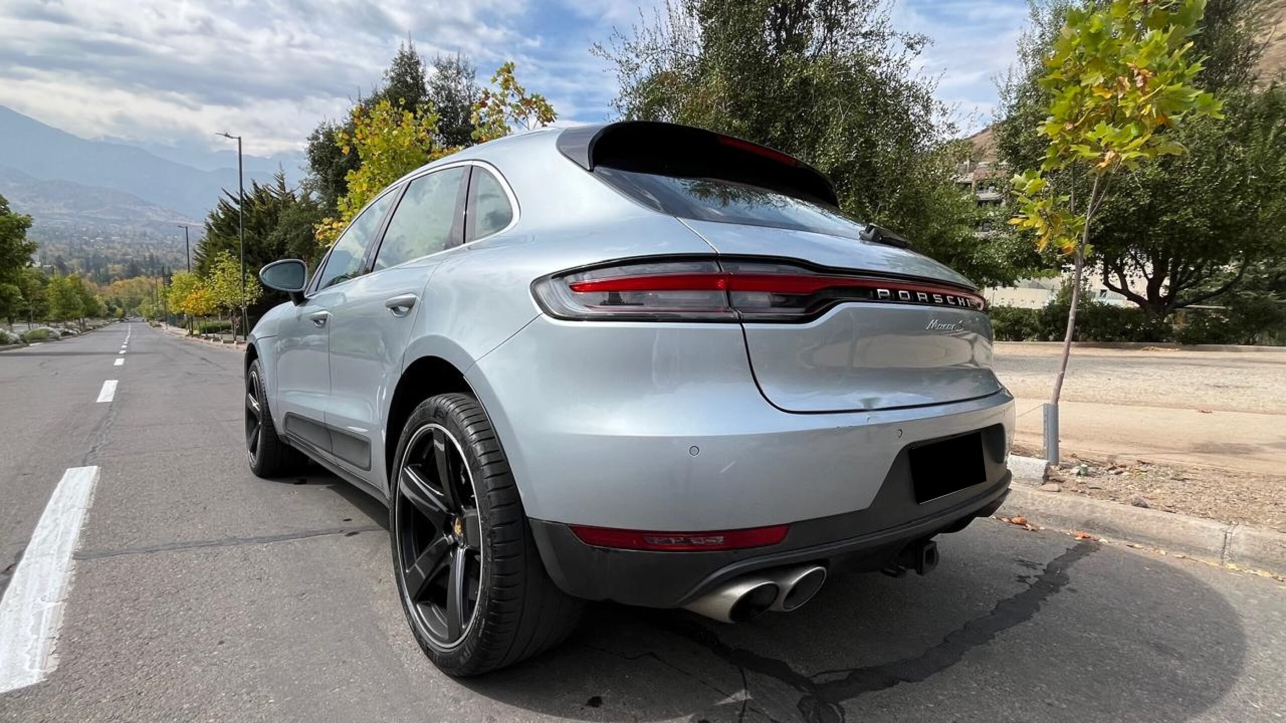 
										2021 Porsche Macan 3.0 V6 S full									
