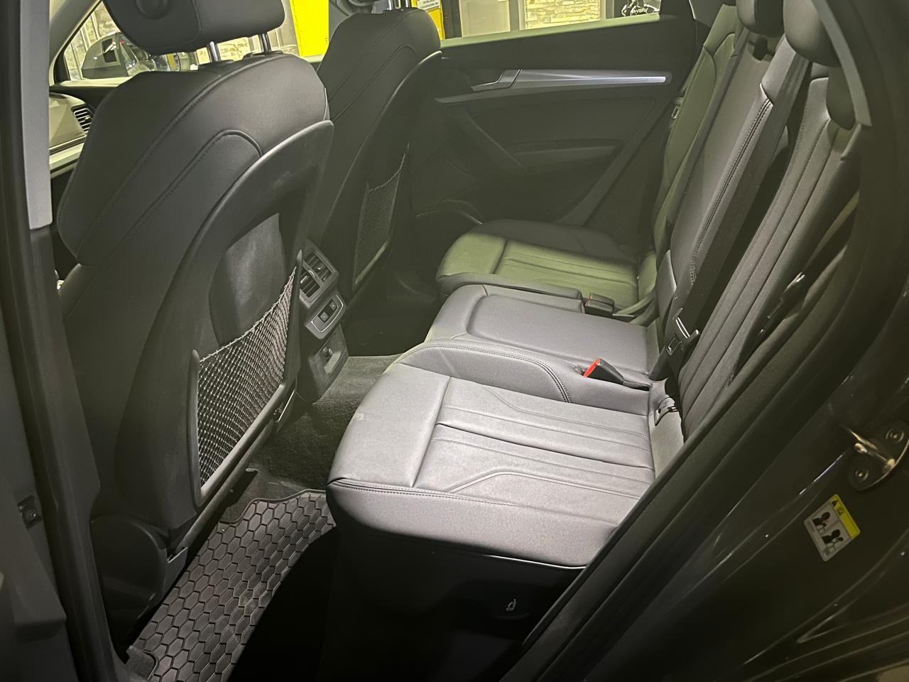 
								2025 Q5 NEW Q5 SPORTBACK TFSI QUATTRO S LINE full									